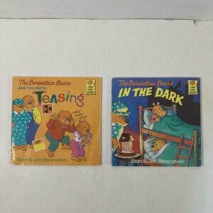 2 Berenstain Bear Books - Teasing & In the Dark